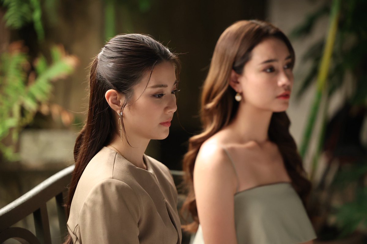 ginnynatnicha's tweet photo. ชอบฉากซีนนี้มากก ของจริงบรรยากาศดีมาก🥺🍃

HEARTBREAKING
#พิษร���กEP9 https://t.co/DEsIwTWhwr