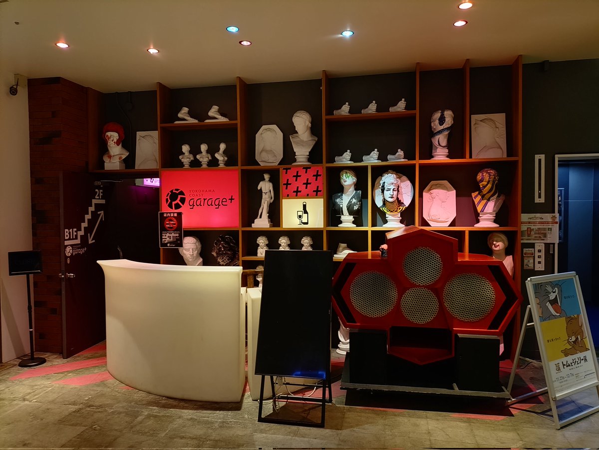 #ネオアゲ　二期生のステージと、アプガ（仮）のステージを見てきました。

NANAMIちゃん、MIREIちゃんの初々しい可愛さと、MCでもパフォーマンスでリードするRIRINAちゃん。

すっかり先輩として（仮）の中核になっているMINA、MARINの存在感…若い子たちの成長速度は凄い。

フェスが楽しみです(^^)