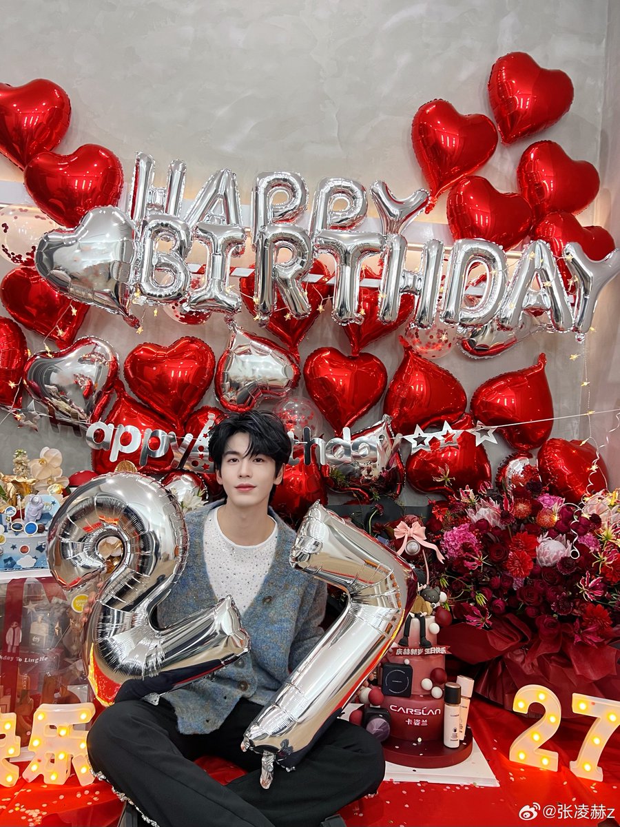 everydayzlh's tweet photo. [🎂 #zhanglinghe's birthday letter submissions ✨️]

Zhang Linghe Global Fanclub has announced this year's birthday letter collection this. if any walnutz here wants to participate or need more info, you can dm me. all letters will be translated to chinese and will be printed by the fanclub before being delivered to zhang linghe😉

🕐 please submit your letter by dm not later than December 5th (earlier than fanclub because we need to translate and compile it)

❗️rules of the content:
content must be positive. please do not include inappropriate remarks, selfies, or personal information. the letter should be within 800 characters.

ℹ️ important notes:
1️⃣ your username will be shown in the letters
2️⃣ to avoid any issues, the fanclub will open and check the letters.
3️⃣ all letters that meet requirements will be compiled by the fanclub and delivered to zhang linghe.

let's celebrate his 28th birthday together!🥳