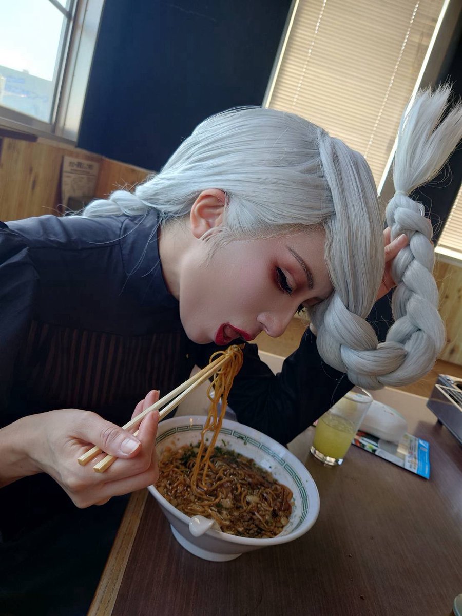 levi12250602's tweet photo. まずは一杯🍜

photo▶︎▷@kaing_falanx https://t.co/dGv9N35hc8