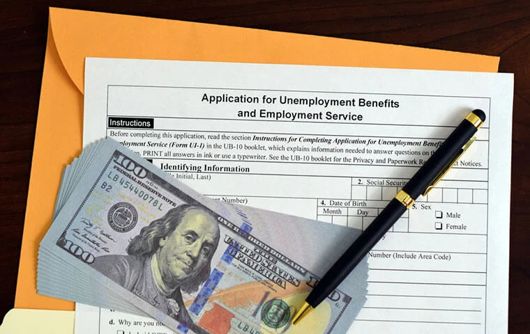 FedAdvisory's tweet photo. Navigating ethics rules as a federal employee during financial hardship? Here’s what’s allowed — and what could get you into hot water. ⚖️💸 #FederalEmployees #Ethics #ShutdownSupport #OGEPolicy

Read more here: https://t.co/8lD2qaubIQ https://t.co/W7VNhVvrCk