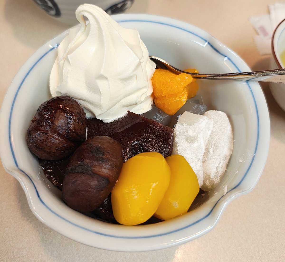 濱田ゆかり先生@VlcitrusYukari おすすめのみはしの栗クリームあんみつ