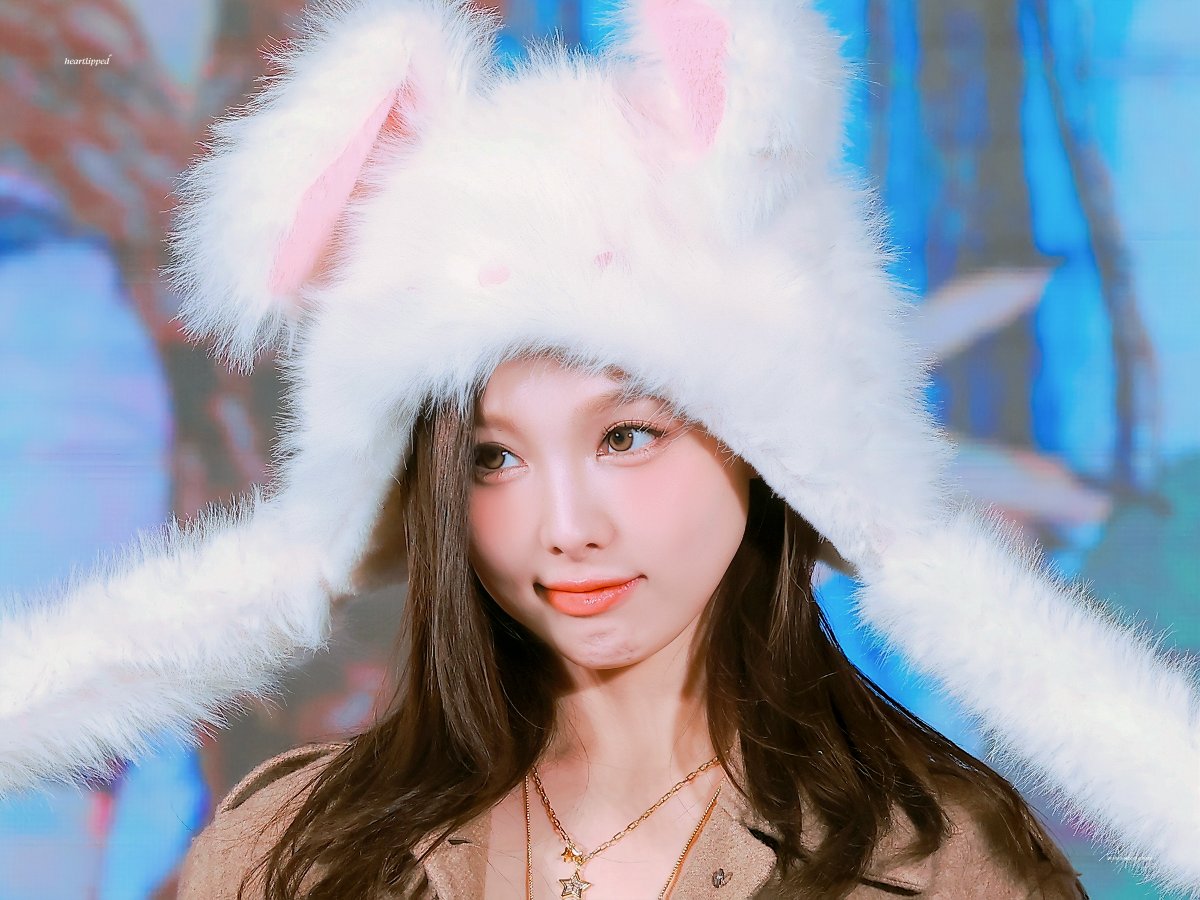 heartlipped's tweet photo. 251115 🐰 #나연 #Nayeon #ナヨン #TWICE https://t.co/RJlNmscTI4