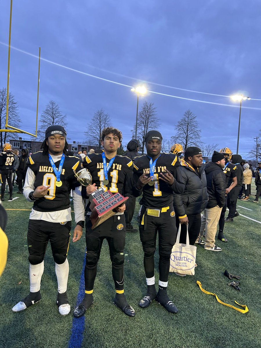 JaydenRiche's tweet photo. #Back2backstatechampions https://t.co/8egwcC5Cfc