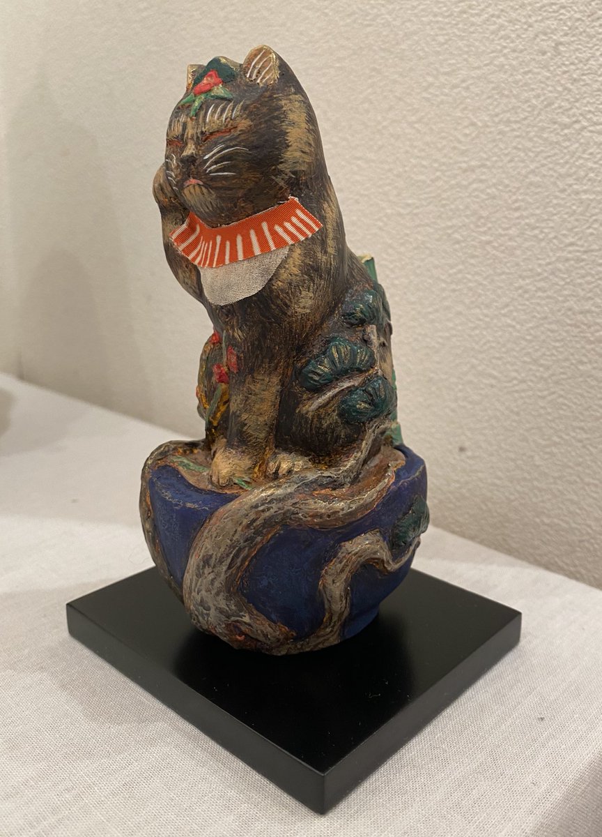 縁起招福猫 松竹梅』 めでたい松竹梅と悪魔合体した招き猫。 途中