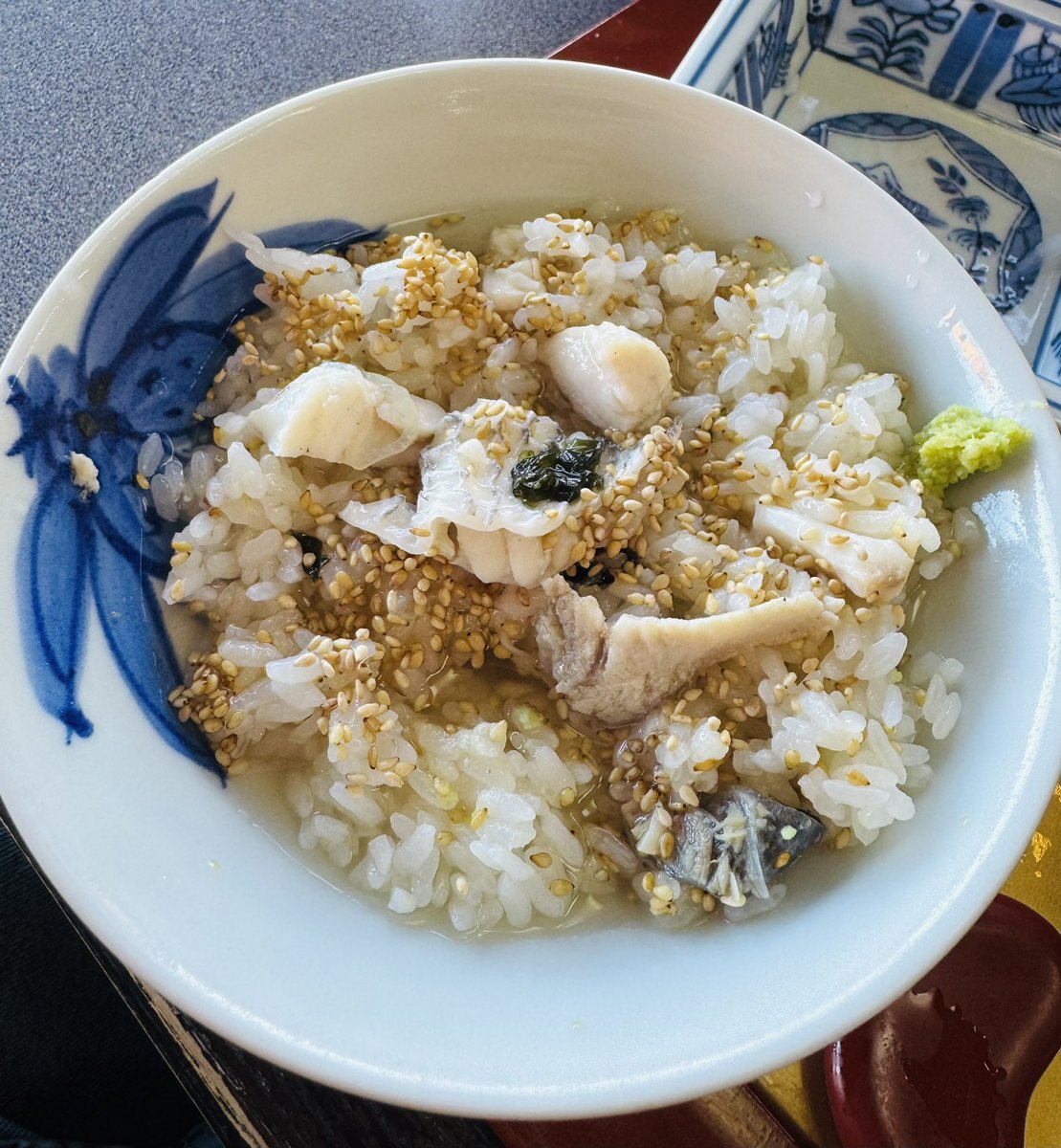 tsukajimuga's tweet image. 秋田
男鹿市

美野幸
天然真鯛の石焼定食

しったげしったげうめがったぁ〜