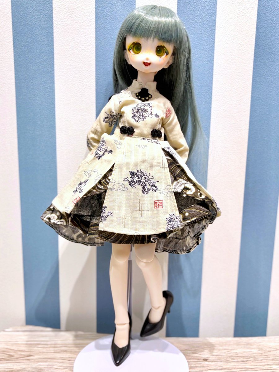 DollyteriaSA's tweet image. ✨店頭商品のご紹介✨
DDH-22 カスタムヘッド

カスタマー様の味を強く感じる個性派フェイスちゃん💚
男の子にも女の子にもなれそうな雰囲気があります😆
まあるい眉毛もキュート！

#ドーリーテリア　#DD 　#MDD　#カスタムヘッド