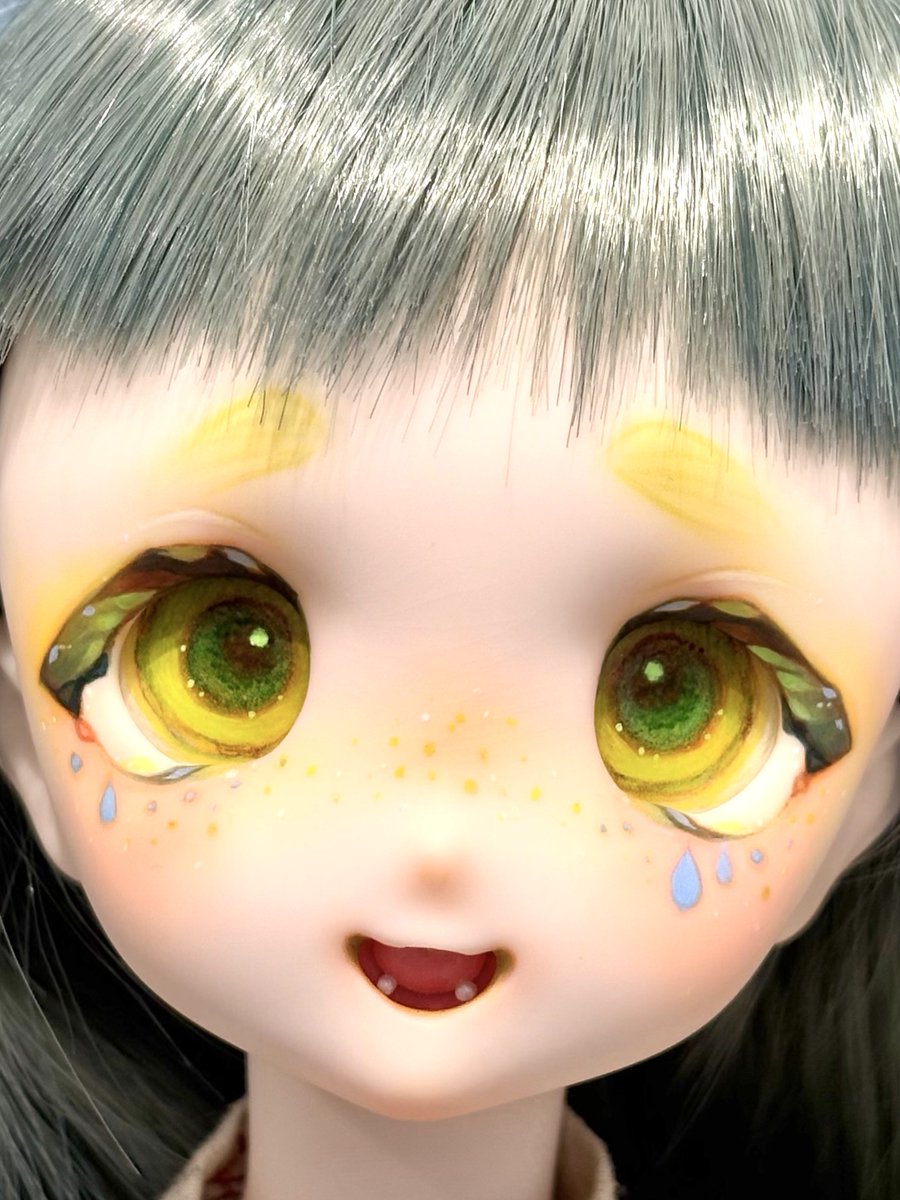 DollyteriaSA's tweet image. ✨店頭商品のご紹介✨
DDH-22 カスタムヘッド

カスタマー様の味を強く感じる個性派フェイスちゃん💚
男の子にも女の子にもなれそうな雰囲気があります😆
まあるい眉毛もキュート！

#ドーリーテリア　#DD 　#MDD　#カスタムヘッド