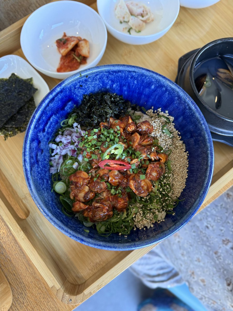 riesria's tweet image. 日曜限定のポップアップ的な韓国カフェでランチしてきました。
バースデーのお祝いもしていただきプレゼントまでありがとうございました。