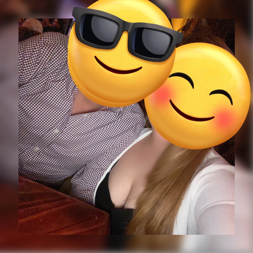 Con mi esposo divirtiéndonos , quien para acompañarnos 🔥