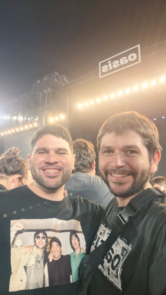 Felipe E Becerra ⭐ tweet media