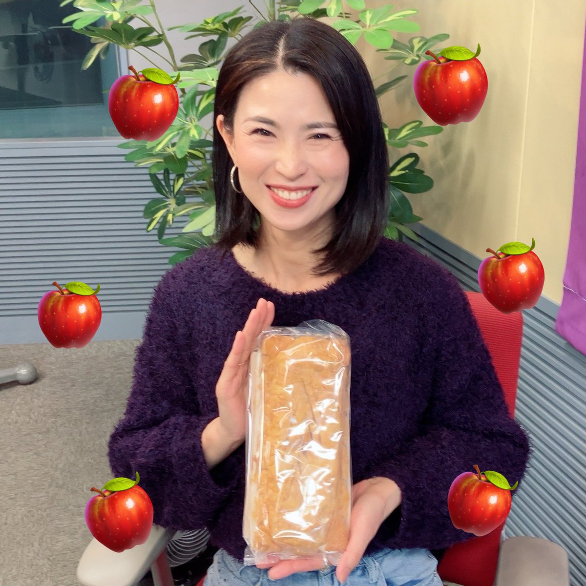 ♥♡♥♡♥♡♥♡♥♡♥
Delicious Park Sunday
♥♡♥♡♥♡♥♡♥♡♥

👨🏻‍🍳💕今日ご紹介するのは、
『パイの家エム・ワン の アップルパイ』🥧

国産の素材にこだわった手作りのパイ🍎
ぜひみなさんも味わってみてください！

#TOKAIRADIO #SPS929 #エムワン #アップルパイ #スイーツ