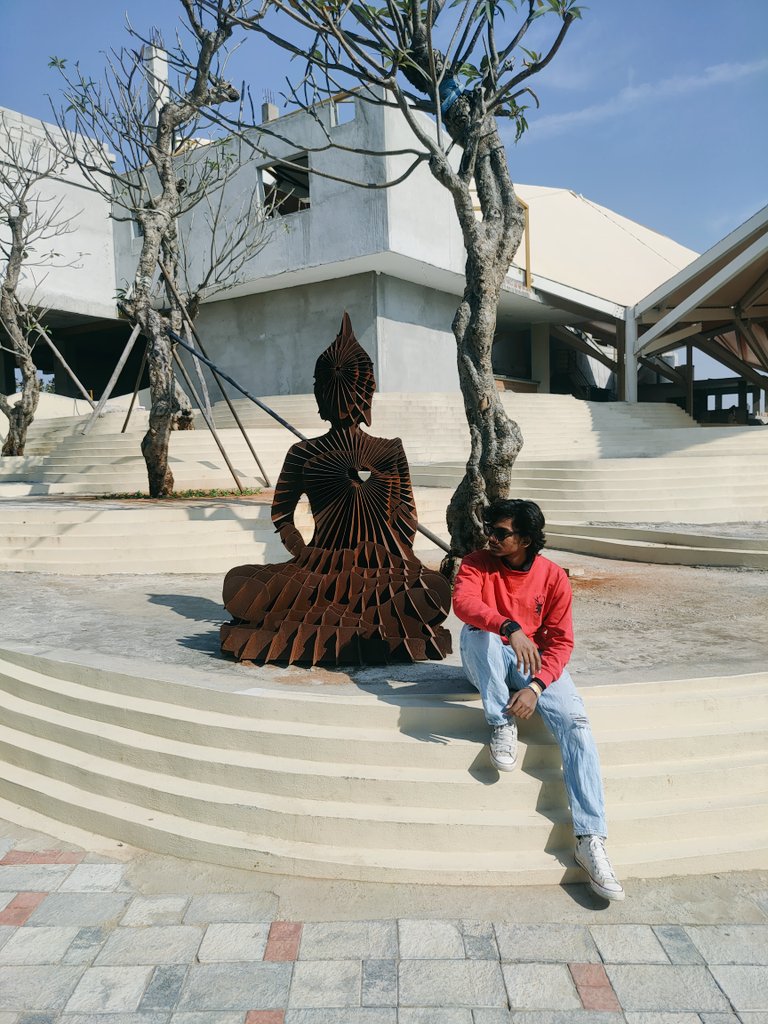 SAIKH18119789's tweet image. Buddha &amp;amp; me: same frequency 
#HigherVibes #SoulPeace #Buddha @Experiumpark