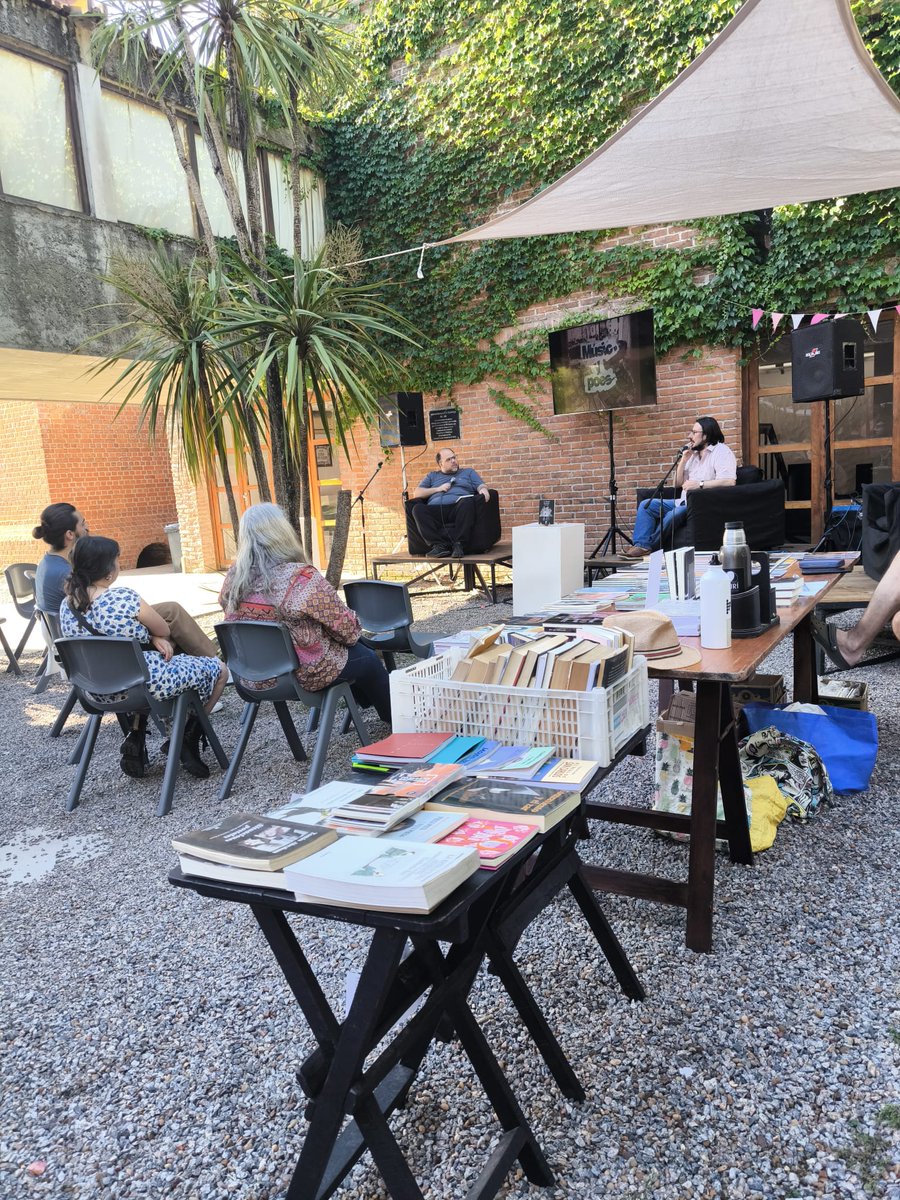 Presentando "El molino quemado" en San José y en Colonia.
