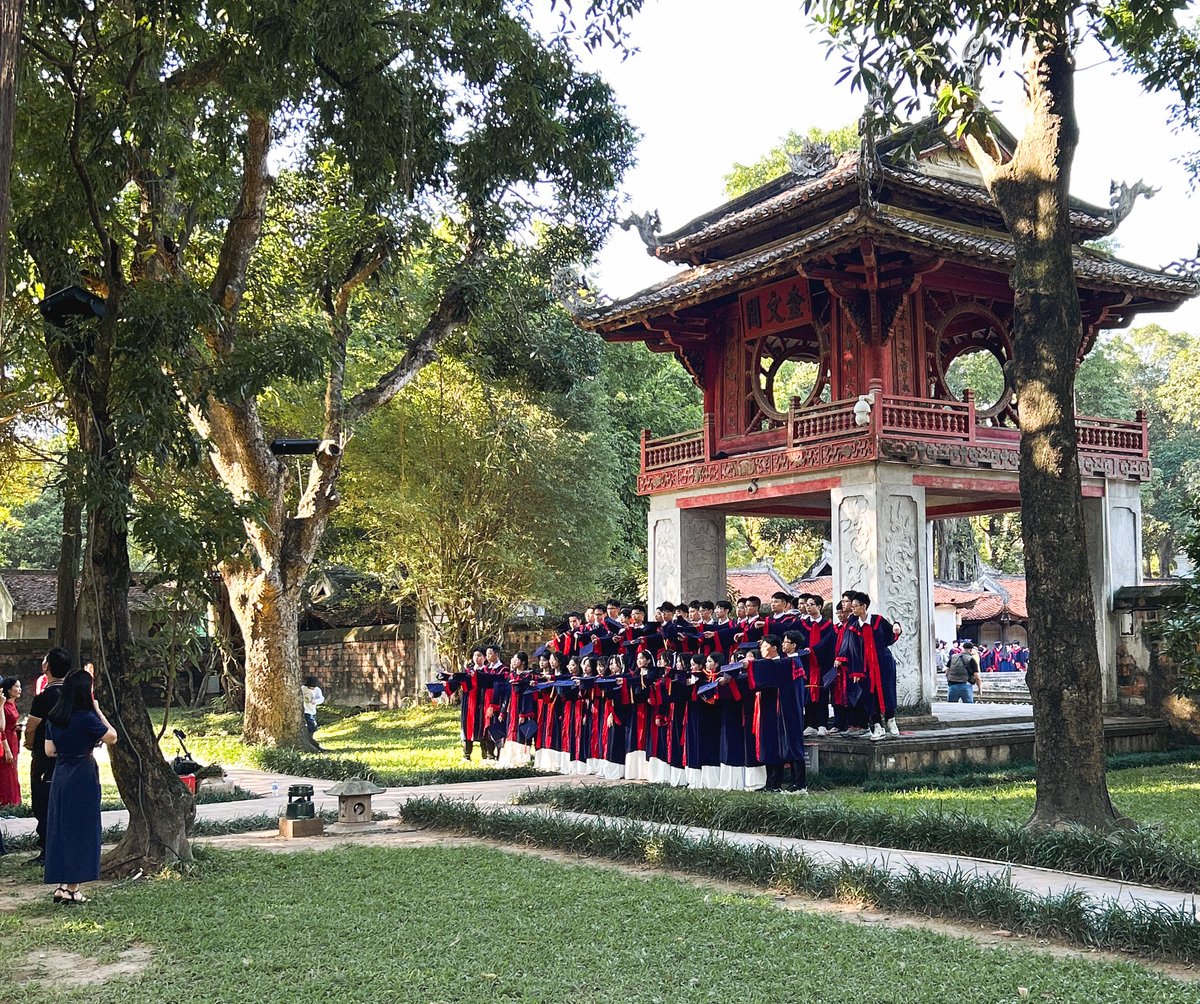 cipherprojects's tweet image. Flying back to Da Nang. 

The developer scene in Hanoi is a-grade like the coffee. Met some great teams and learned a lot. What is really cool is capability Vietnam has in cybersecurity SOC for enterprise. 

Much marketing to think about and I have a month of content for…