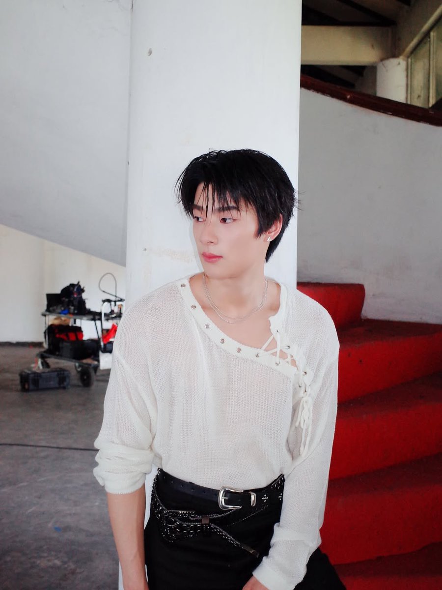 little3jay's tweet image. เจนัสมาอัพเบื้องหลัง MV ตัวปัญหา ⭐️

#JANUS_VVV #VVV_TRIPLEV