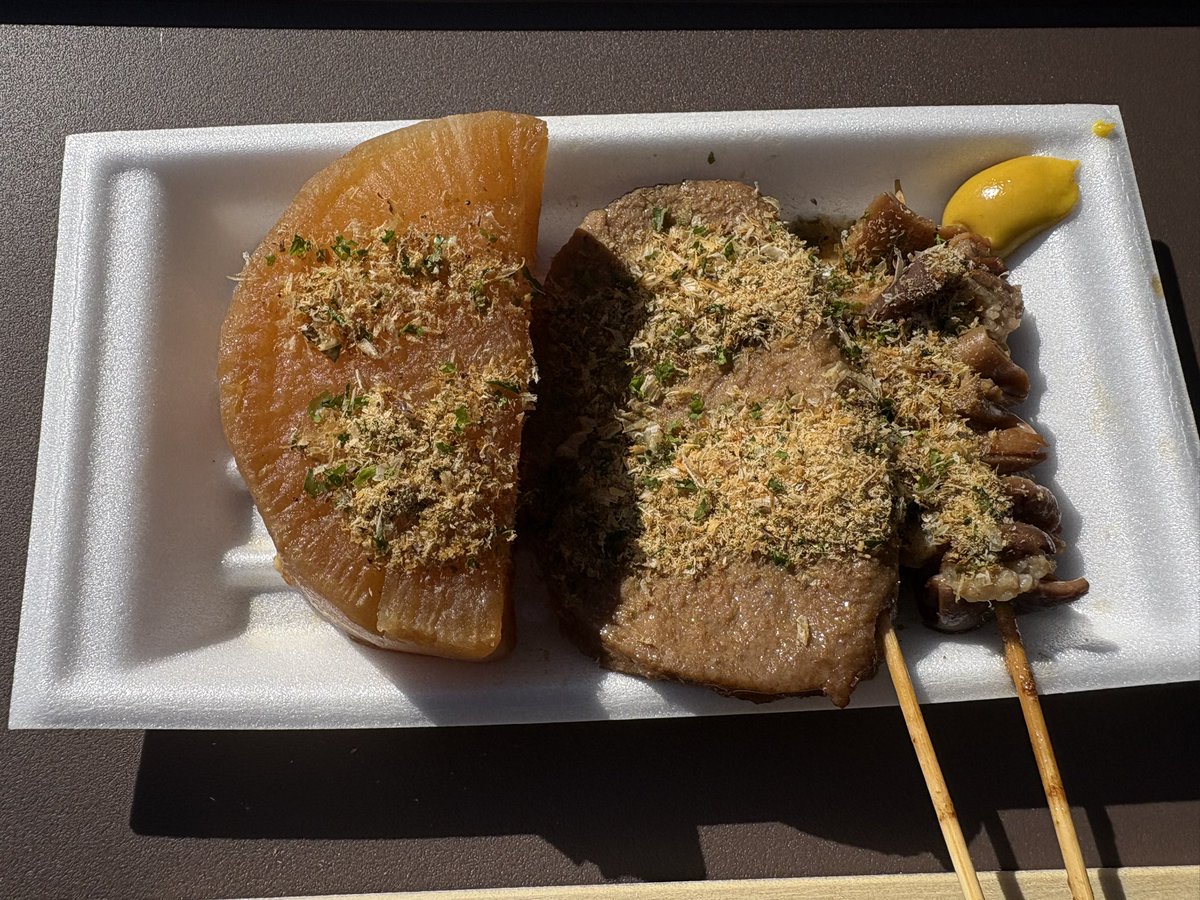 Wasabe0101's tweet photo. 初めてのさわやか🍖と静岡おでん🍢 https://t.co/efVcaBGZ3f