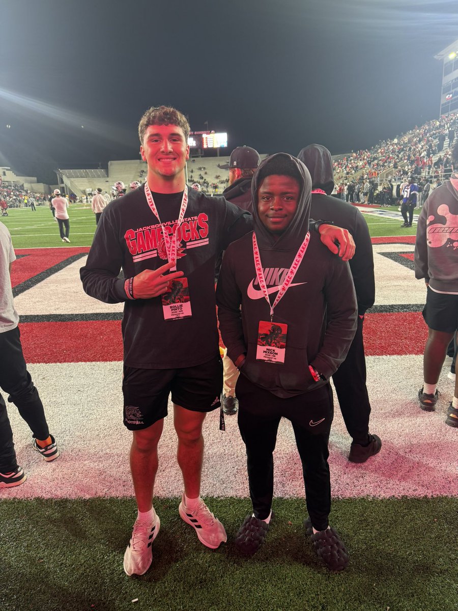 Nick_Mixson1's tweet photo. Good time @JaxStateFB tonight 🐔
@DexPreps
@PHSBulldogRadio @Piedmontfball 
@BreedSpeed7 @terellewest_ @DownSouthFb1
@jared_gravette
@maxwellthurmond 
@jmedley_EAToday @AverageJoesSpo1
@Madisonlamb99 @5ifthqrtprod @MarkSportsStar
@MickensJay
@TheProtectUCrew @NicholasMixson1
@Isaiahhpintoo