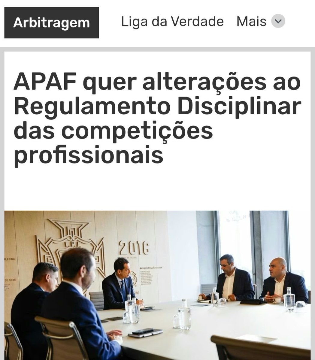 Querem fazer do futebol em Portugal o Regime Autoritário,podem errar nunca podem ser castigados podem Roubar como fizeram nos ultimos e ninguém pode contestar,Varandas ainda aprova claro quem tem arbritros na mão concorda com tudo erram prejudicam roubam e nimquem pode criticar.