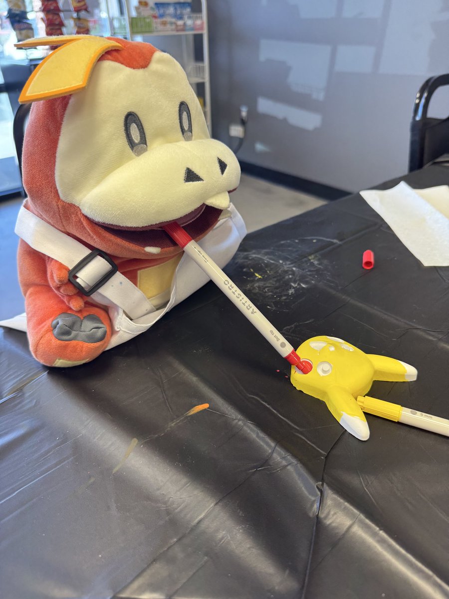 VEGAS PLAYERS PLEASE KEEP AN EYE PUT FOR MY FUECOCO PUPPET. I checked lost and found with no luck. Here is a picture of him painting