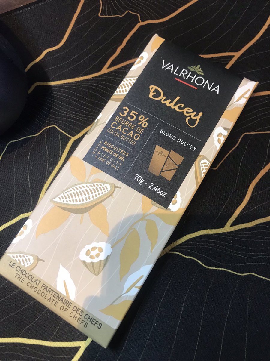 GreenDei's tweet photo. Thanks France! 

Valrhona blond dulcey

#foodamn #foodamnph #foodamnphilippines #foodamnphilippineschocolate #foodamnphilippineschocolaterace #valrhonablonddulcey #foodamnphilippinespasalubong https://t.co/CeHgGpWfDh