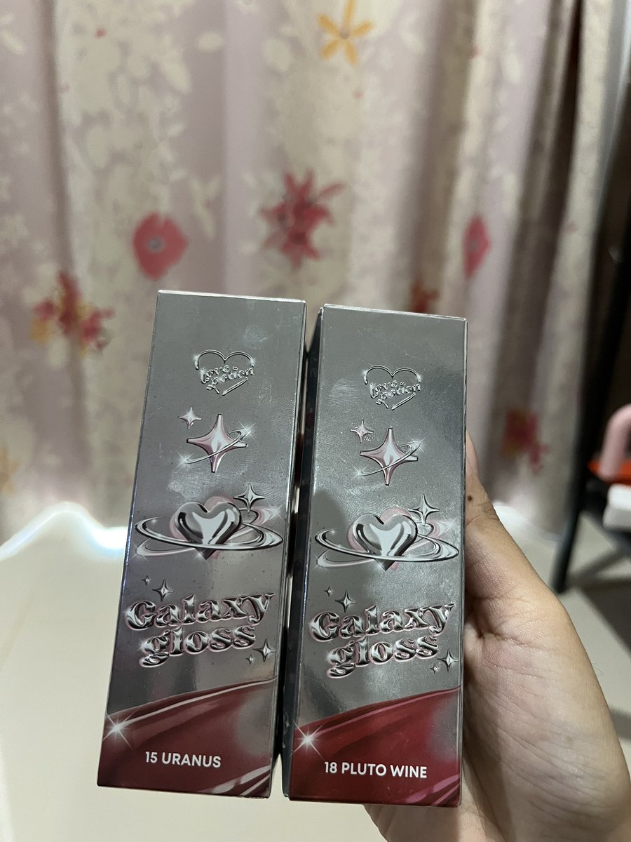 ส่งต่อลิปออยซ้อก้าดด แท่งละ 89 บาท
ใช้ไปแค่ 1 ครั้งเท่านั้น! (ลองสี)
-เบอร์ 18
-เบอร์ 15
ค่าส่ง 40 บาทท!!
#lovepotion #เครื่องสําอางมือสอง #เครื่องสำอาง #ส่งต่อเครื่องสำอาง #ซ้อก้าด #ลิปออยซ้อก้าด #ลิปlovepotion