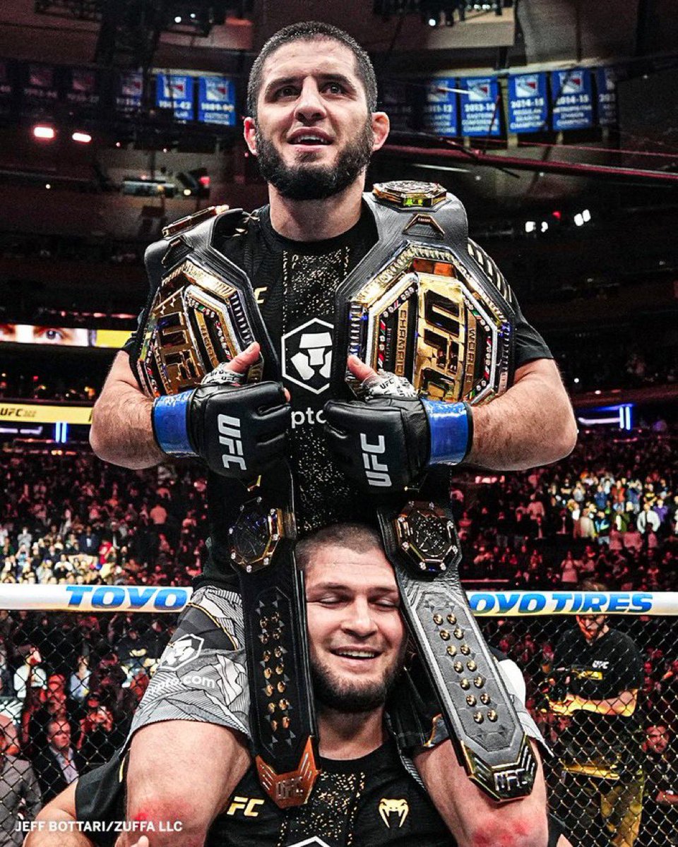 KnockoutOdds's tweet image. Two of the top 5 greatest fighters ever