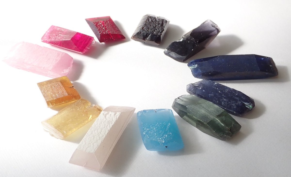 水熱法の合成コランダムなのです