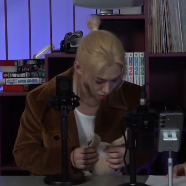 아 용복이 토끼인형 뜯어짐 ㅋㅋㅋㅋㅋㅋ