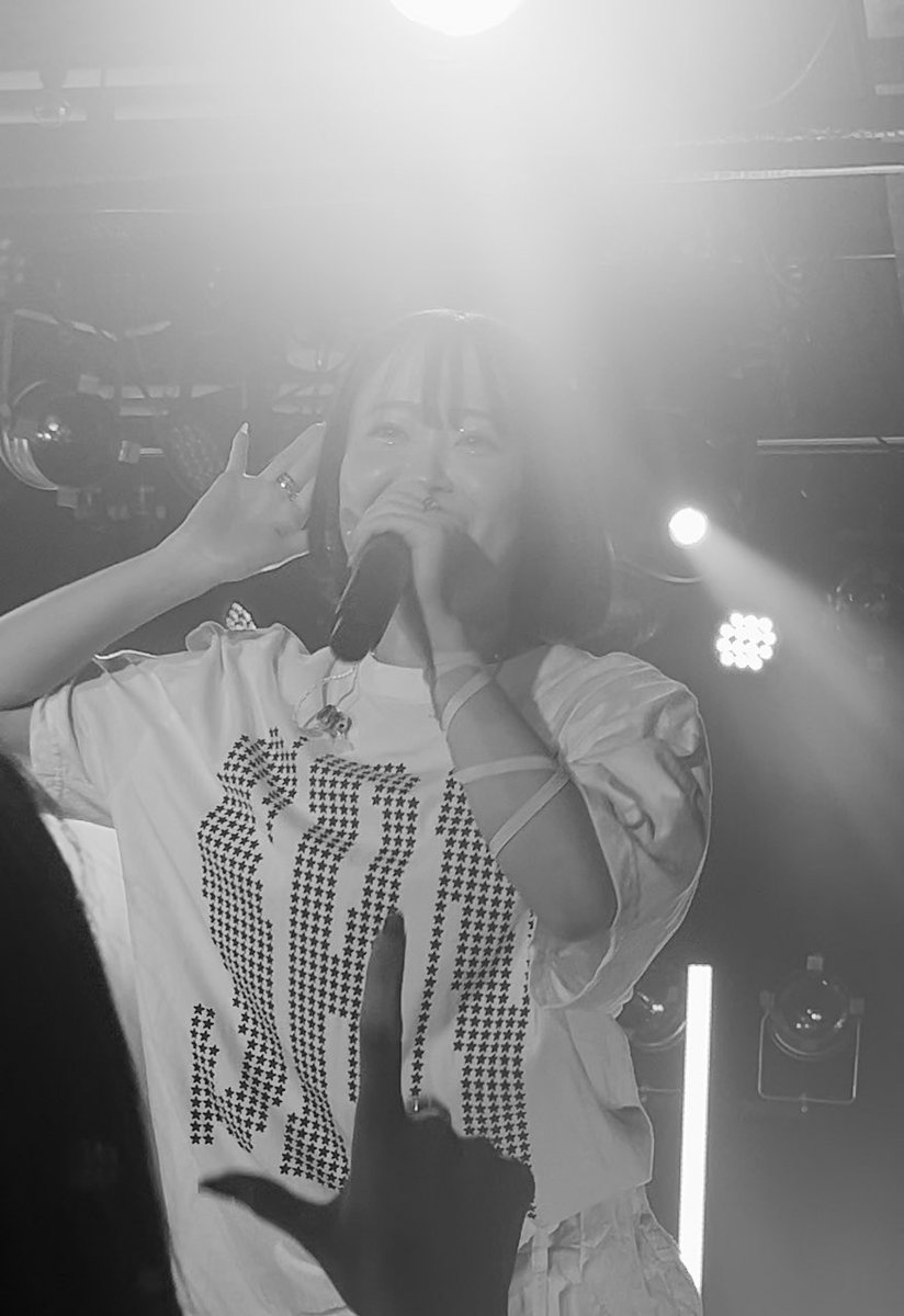 seri_yuel's tweet photo. 久しぶりに生歌浴びて、お話できたの7年ぶり😿
素敵な時間をありがとう楽しかった💞✨️ https://t.co/szSgV8hbIb