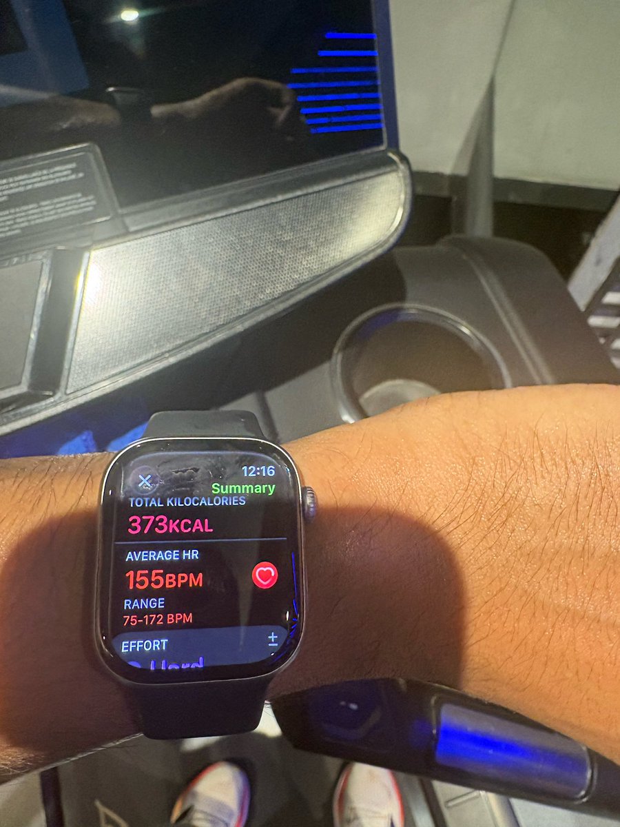 Easy Sunday 5k run done in 29.06

Did you workout today?