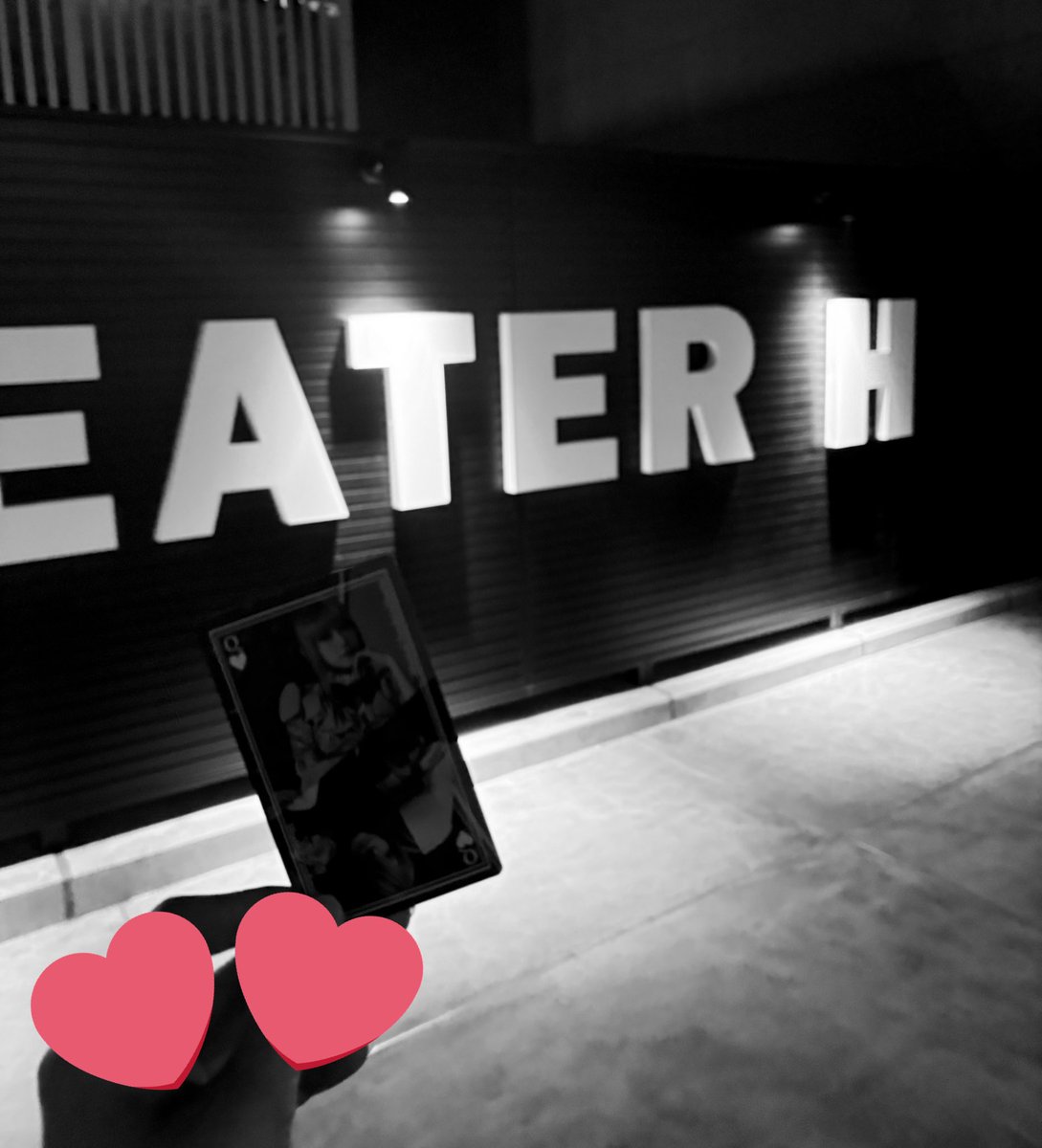 TttZero's tweet photo. 千秋楽おつかれさまでした
10年以上前、舞台も俳優も何も知らなかったときに読んでいた漫画がミュージカルになって、好きな役者さんが出てて、お芝居を歌を見に行けるって奇跡
大袈裟かもしれないけど���きててよかった https://t.co/yRfoJ8HaR0