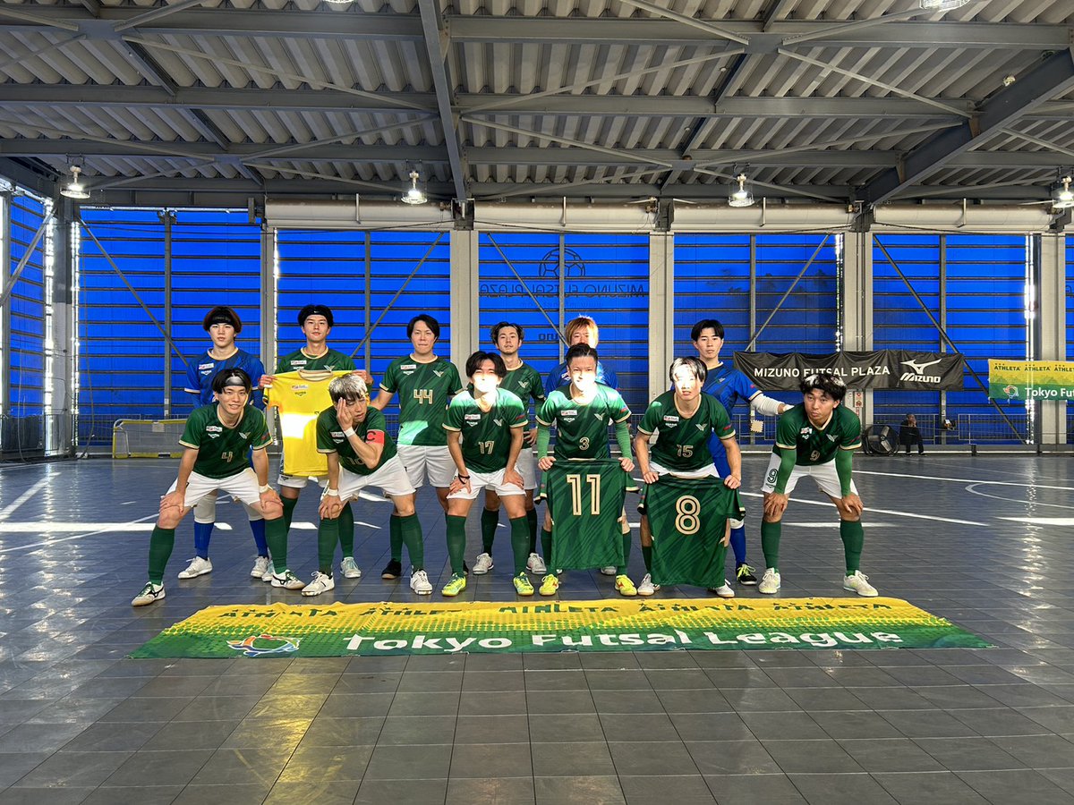 VS 十条フットボールクラブ
2-3 負け

2-0からの逆転負け。PK止めたりたくさんシュート止めて自分ができることはしましたが負けました。自分が調子良くても勝てないのはつらい。
応援に来て頂いたサッカーサポーターのみなさんありがとうございました。

#東京ヴェルディ