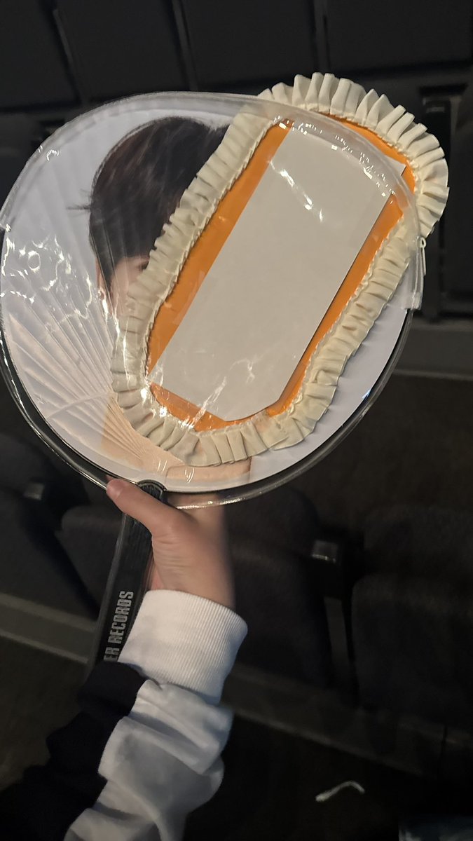 ヒョンソクの膝小僧 tweet media