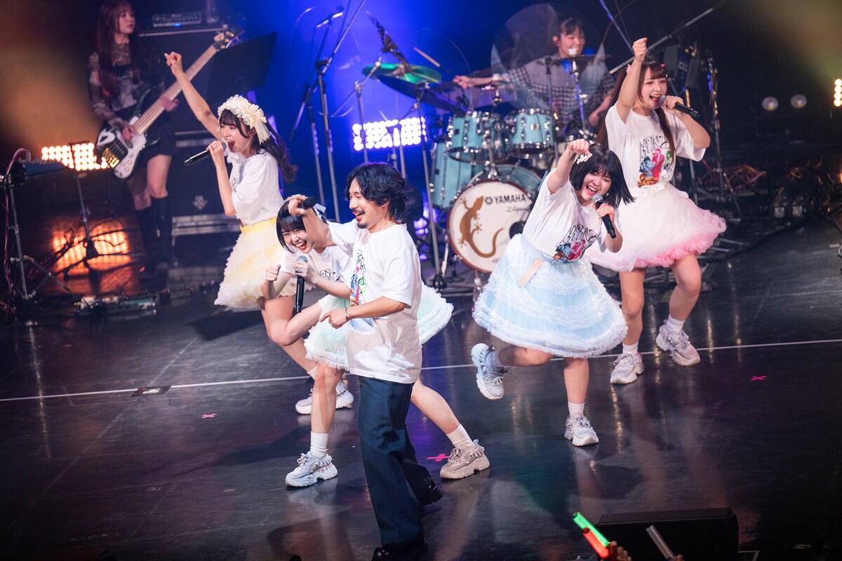 natalie_mu's tweet photo. 【ライブレポート】清 竜人25

初めてのバンド編成ライブに大興奮
「音楽って楽しい～！」
「ここにずっといたい」

✏️神奈川公演レポート（写真70枚）
https://t.co/6o4sFJZzUz

#清竜人25 https://t.co/B0Eeu3pWx5