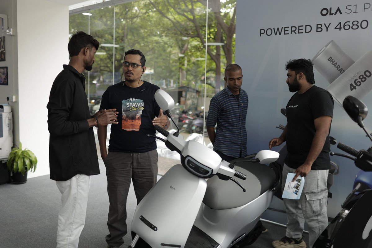 Bhavish Aggarwal tweet media