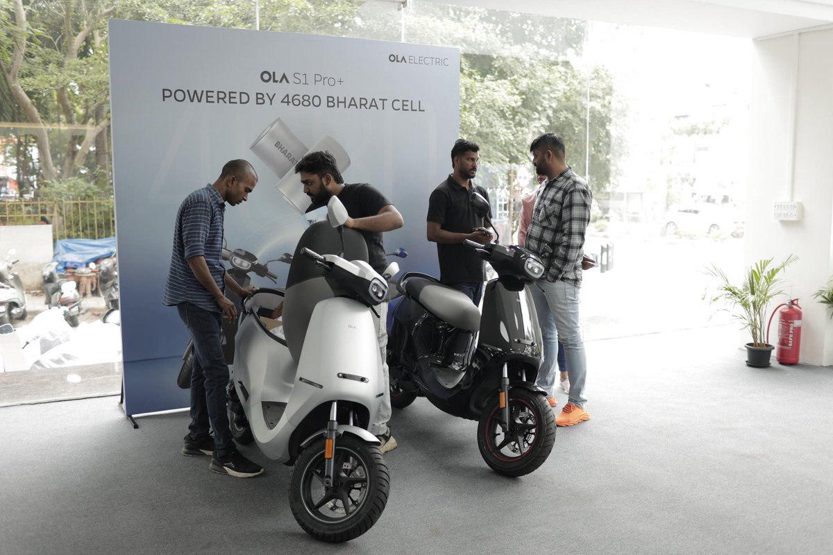 Bhavish Aggarwal tweet media