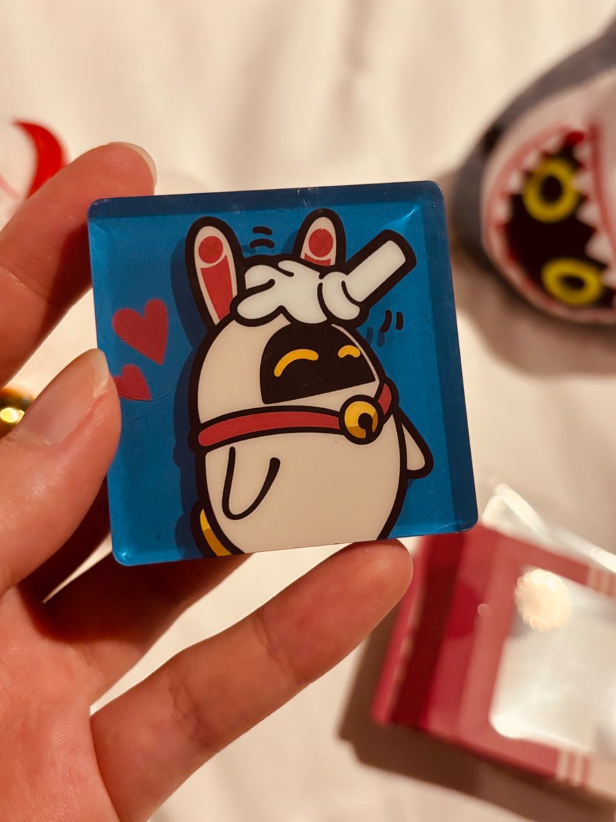 いただいたマグネットお招きちゃん..可愛い.ありがとうございます😭