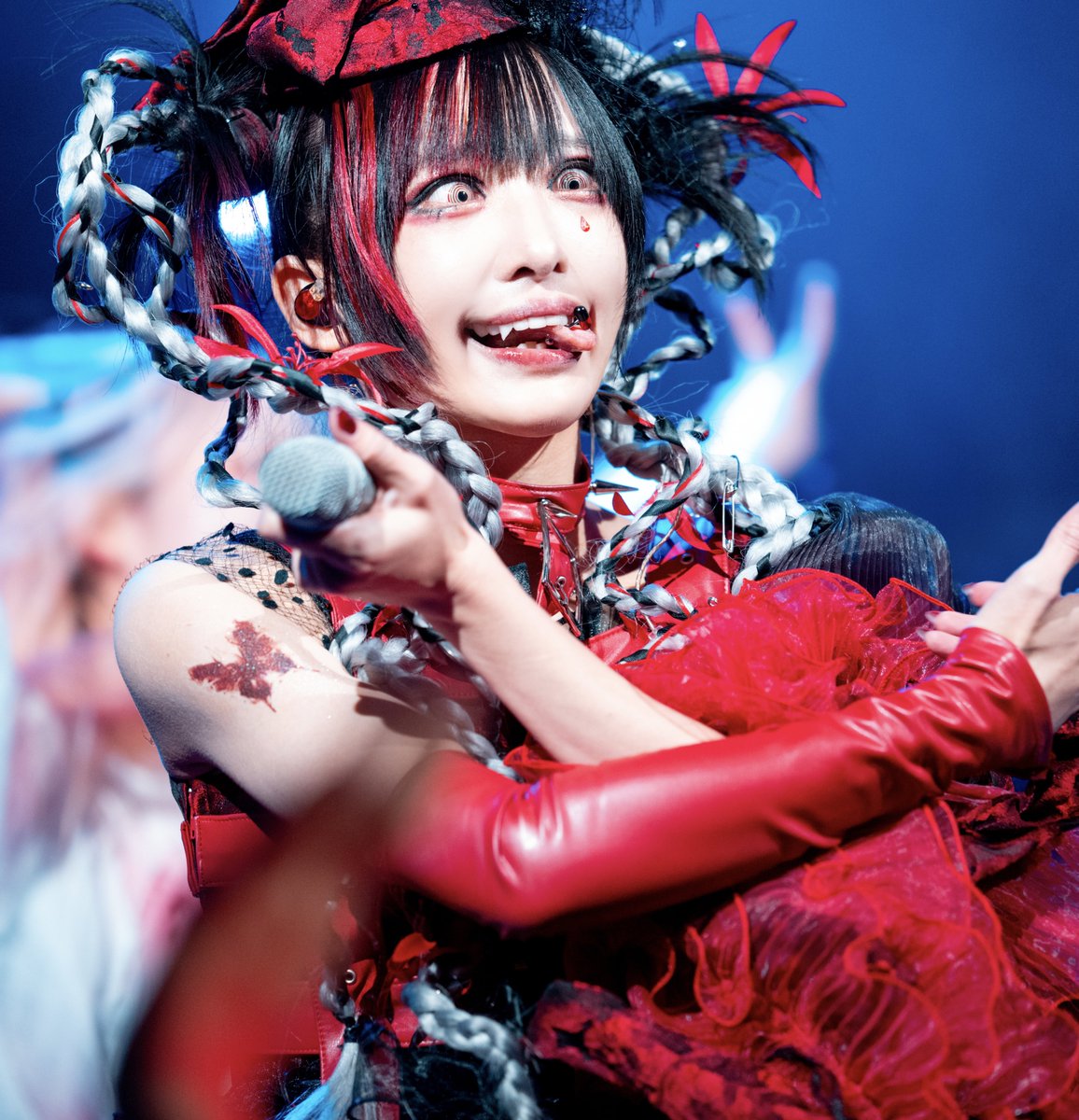 ふ*ぴ様 逢田梨香子　ブロマイド　400枚 ふ*ぴ様 逢田梨香子 ブロマイド 400枚 楽天ブックス: 【楽天ブックス