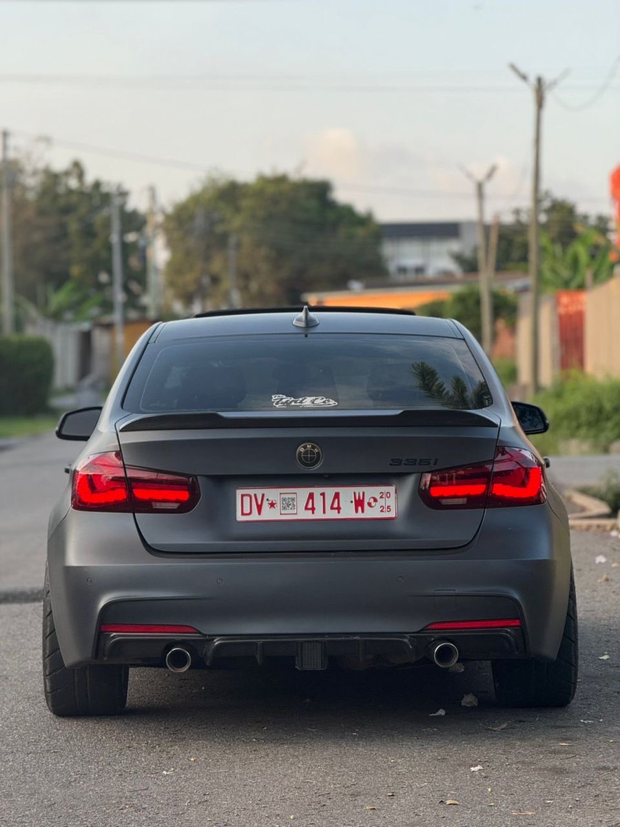 2015 BMW 335i Price:GH¢🇬🇭320k 
3.0L/Stage 2 Tuned
Upgraded air intakes
Call📞:0509883401 

KINDLY RETWEET ‼️‼️
