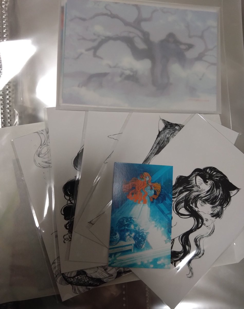 reitukaima's tweet image. YUEさんの個展に行ってました(✌︎  ॑꒳ ॑✌︎)