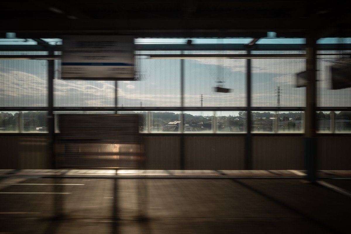 トキノアワイ ( 電線風景)

#gallery_no8