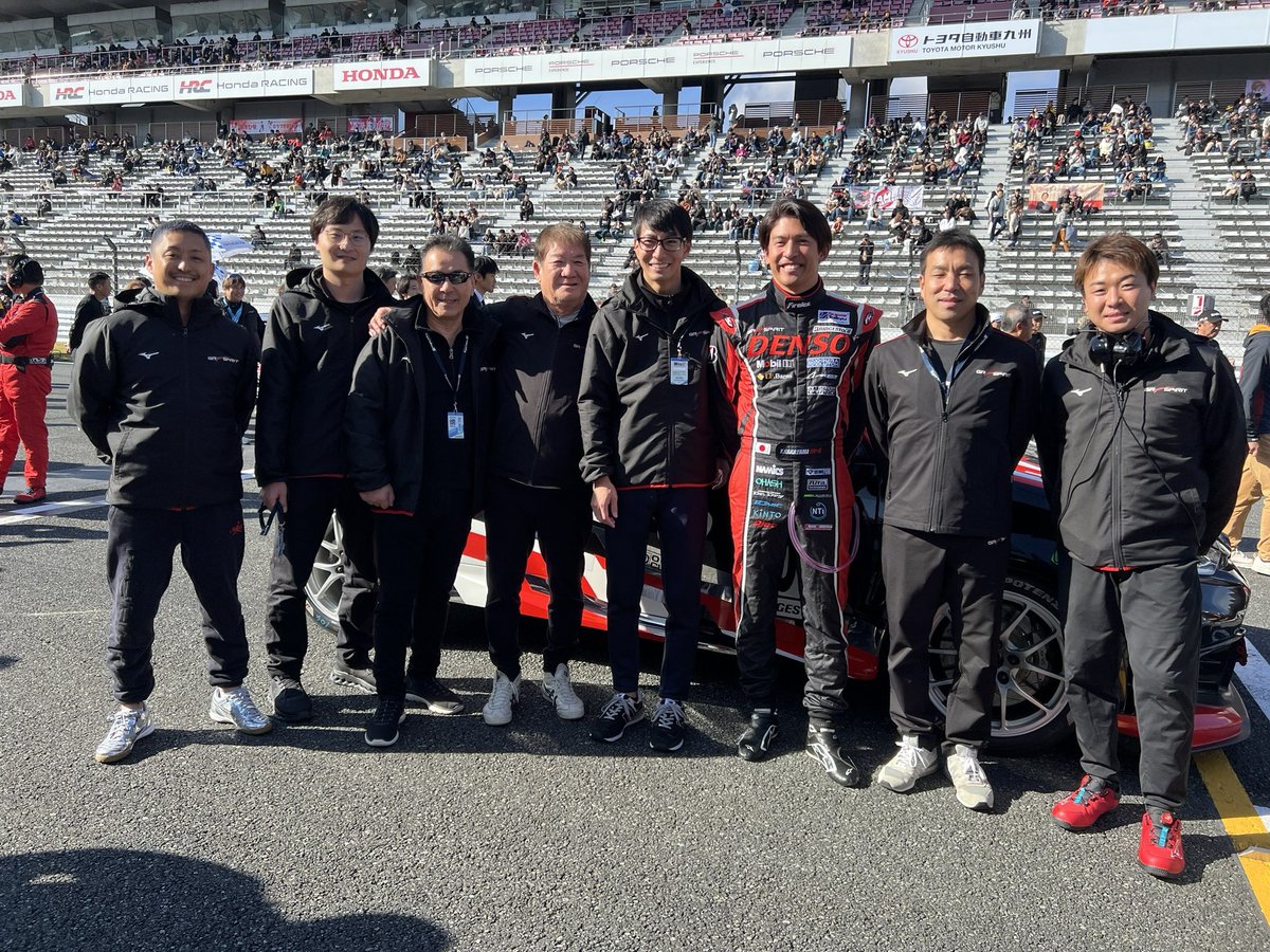 スーパー耐久最終戦。
無事完走！

1年間で大幅な進化を遂げたGRヤリス。
エンジニアの皆様に感謝です。

まだまだ進化は続きます！！