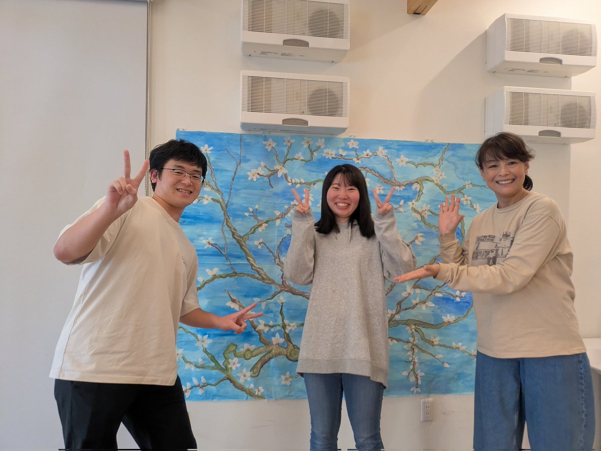 kyu_en's tweet image. 本日は
LIGHTHOUSE CAMP CIRCLE LODGE vol.3
の方に参加させていただきました！
普段の基礎連の方延長線であったり、普段とは異なる環境で様々な方向から演劇に触れ合うことができて楽しかったです！
定期的に開催されているみたいなのでぜひまた参加させていただきたいです
ありがとうございました！