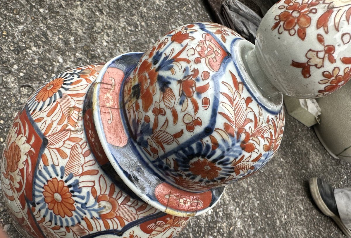 黒猫古物商質問箱39 Qフリマ骨董市の爆増 さらにメルカリヤフオクの大