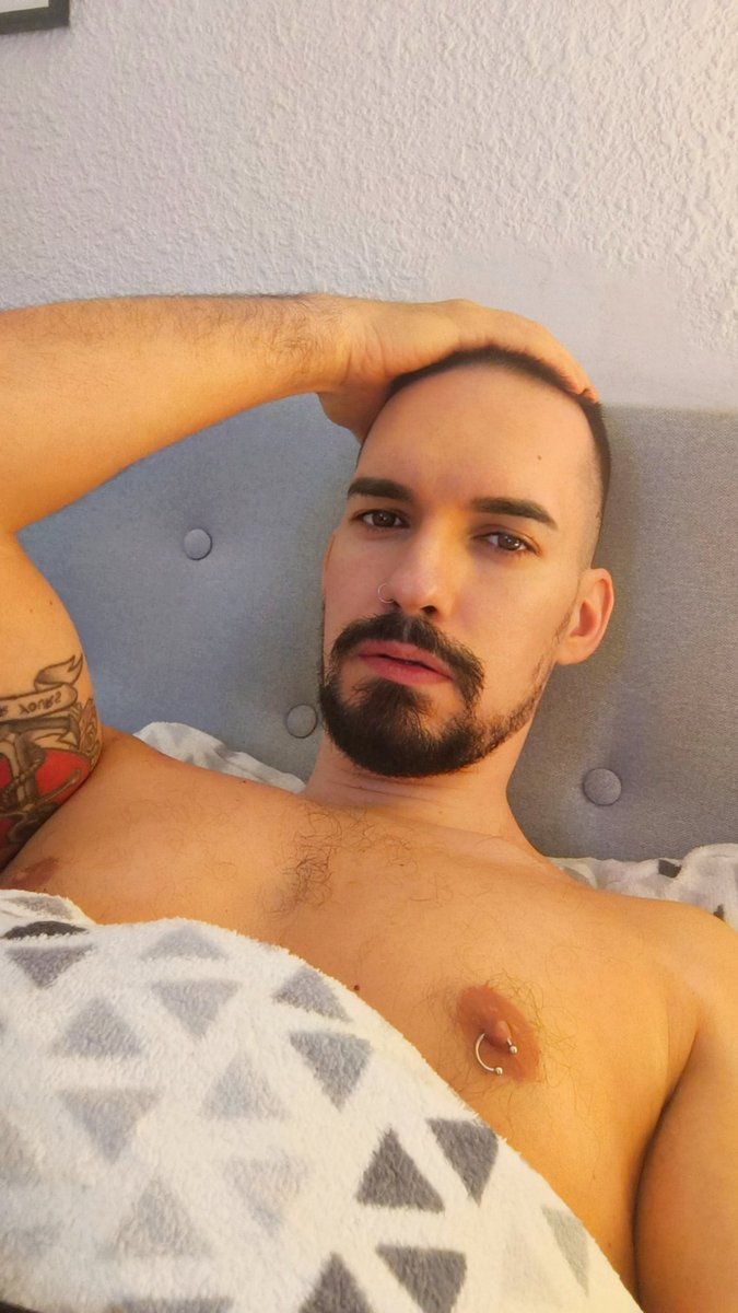 RedkenOne's tweet image. Andamos revoltosos hoy 🫣🥵