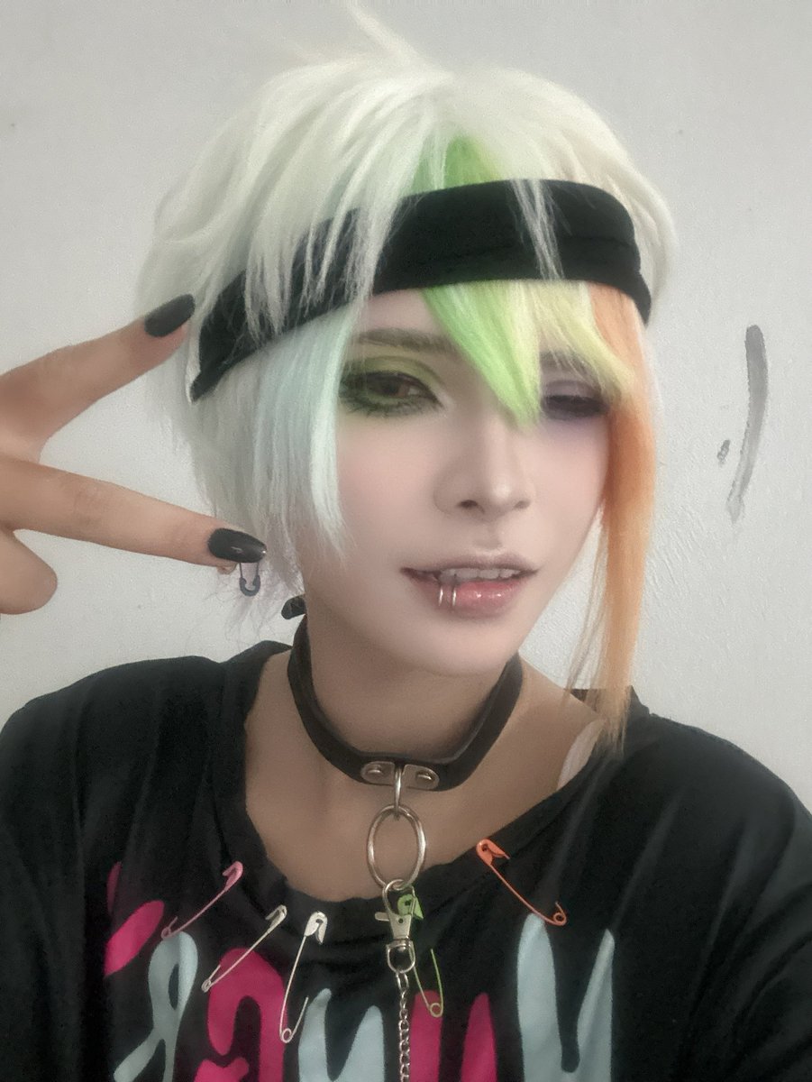 Jin442_'s tweet photo. 🌈🌈🌈
#森リンタロウ
 #狼ゲームコスプレ https://t.co/m8LQkFEmtI