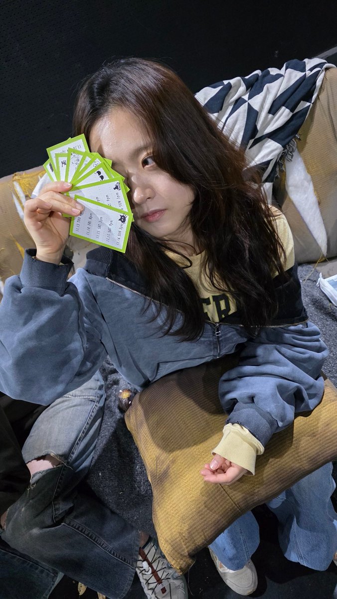 nkwd99881234's tweet photo. 연극 침묵과 소음 🌳
𝙏𝙝𝙚 𝙎𝙞𝙡𝙚𝙣𝙘𝙚 𝙖𝙣𝙙 𝙩𝙝𝙚 𝙉𝙤𝙞𝙨𝙚

마지막 고양이 🐈‍⬛

2025.11.13 - 11.16
삼일로 창고극장

#연극 #침묵과소음 #스칸도프로젝트
#Tompowell #진윤선 #류원준 #박세인 https://t.co/P2pbkU9rv2