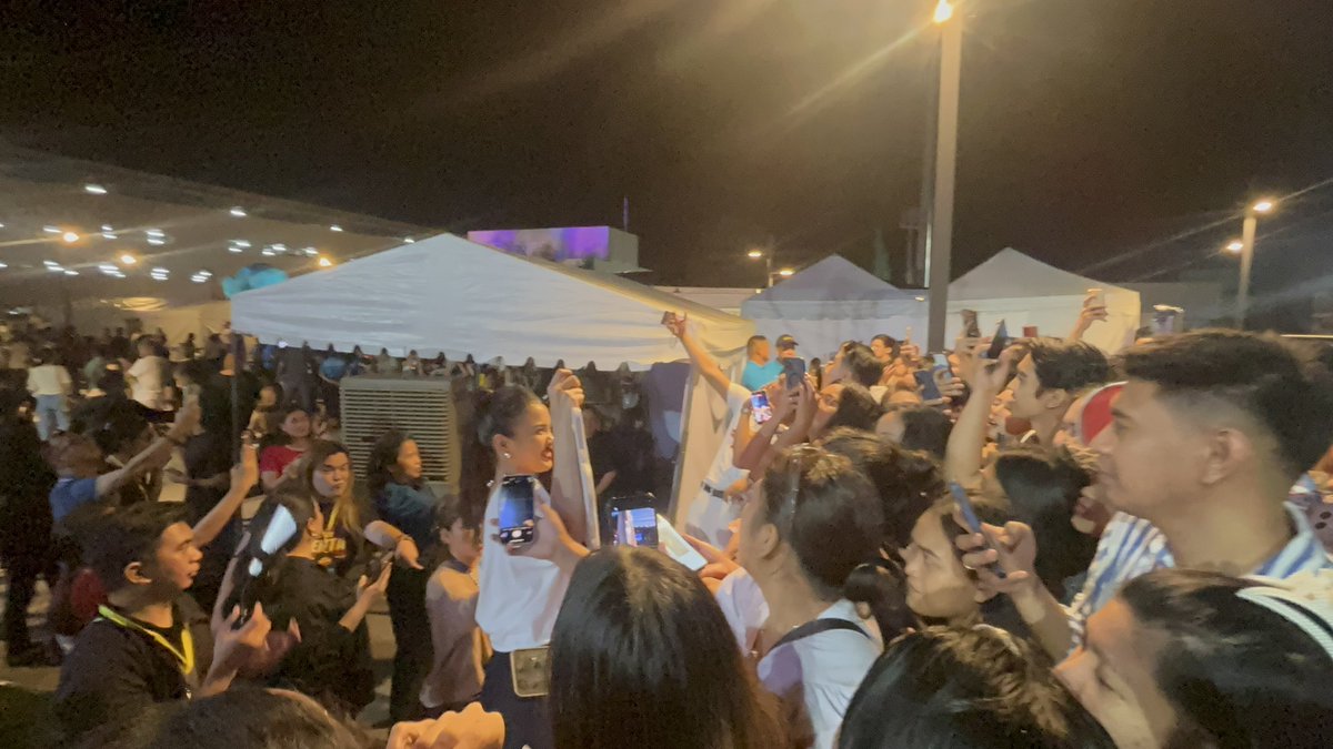 PangkatShuvee's tweet image. You’re so loved, Shuvee. Keep working hard, and Pangkat will always be here to support you. We love you. 💕

#ShuveeEtrata • Shuvee Etrata