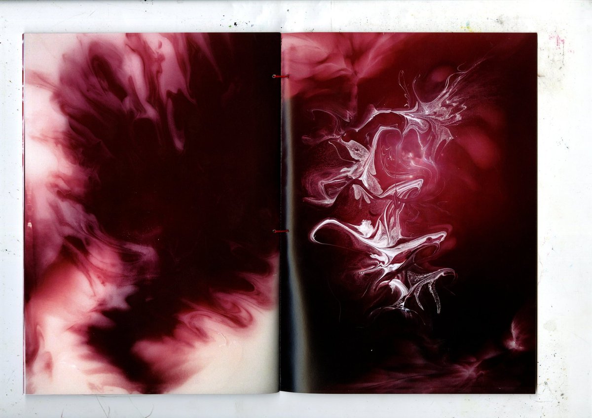 uxrchive's tweet image. 💮 천사순결&amp;amp;Raw Things 판매폼
25.11.16 23:00 ~ 25.11.30 23:59

witchform.com/deposit_form.p…

포카홀더북과 그래픽 북을 판매합니다!
#rt 추첨 한분께 원하시는 홀더북 1종을 드려요🪽